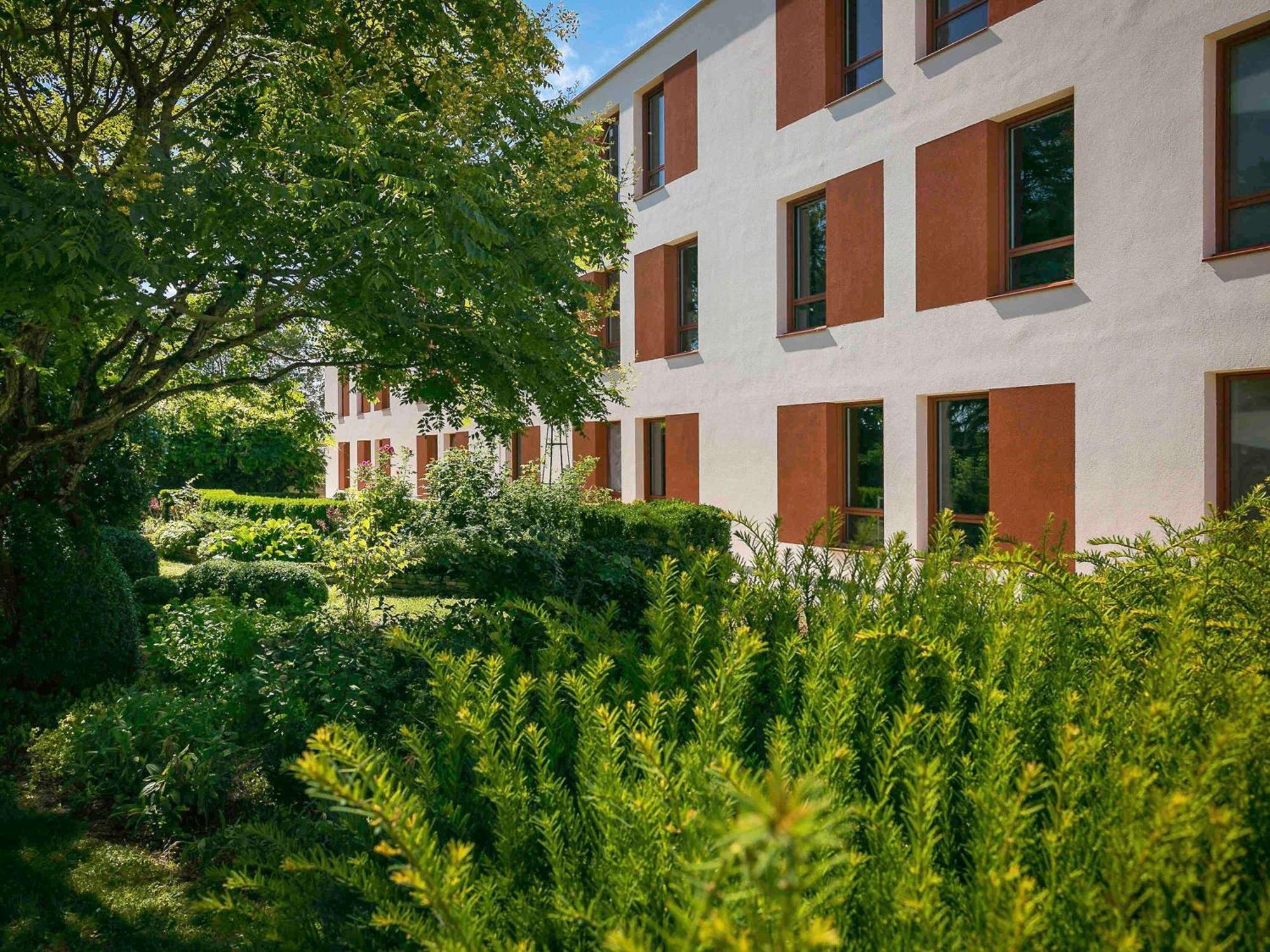 Ibis Styles Dijon Sud Domaine De Beauregard 21600 Longvic Hotel Exterior photo